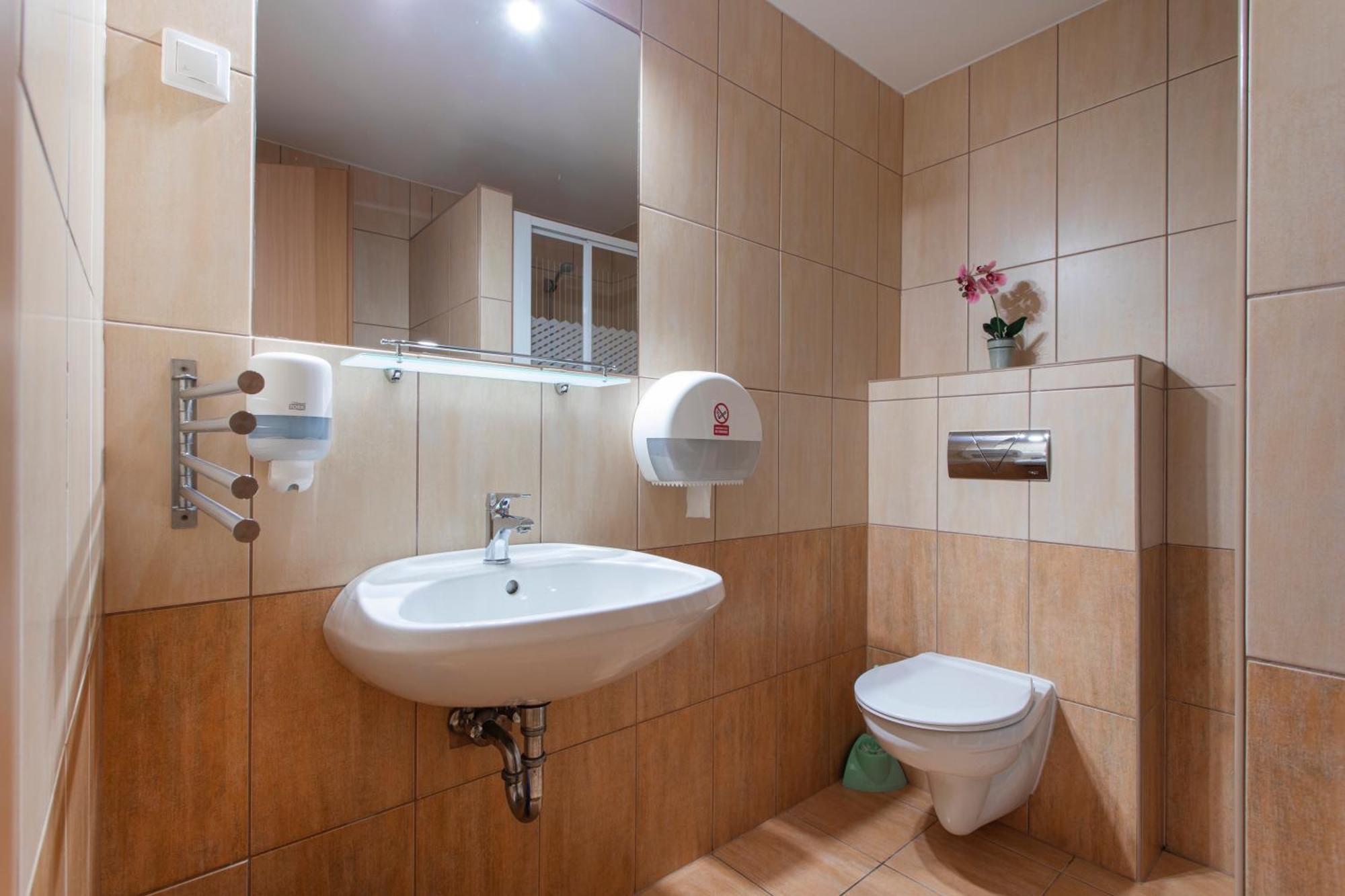 Lucsony Apartman Мошонмадьяровар Экстерьер фото