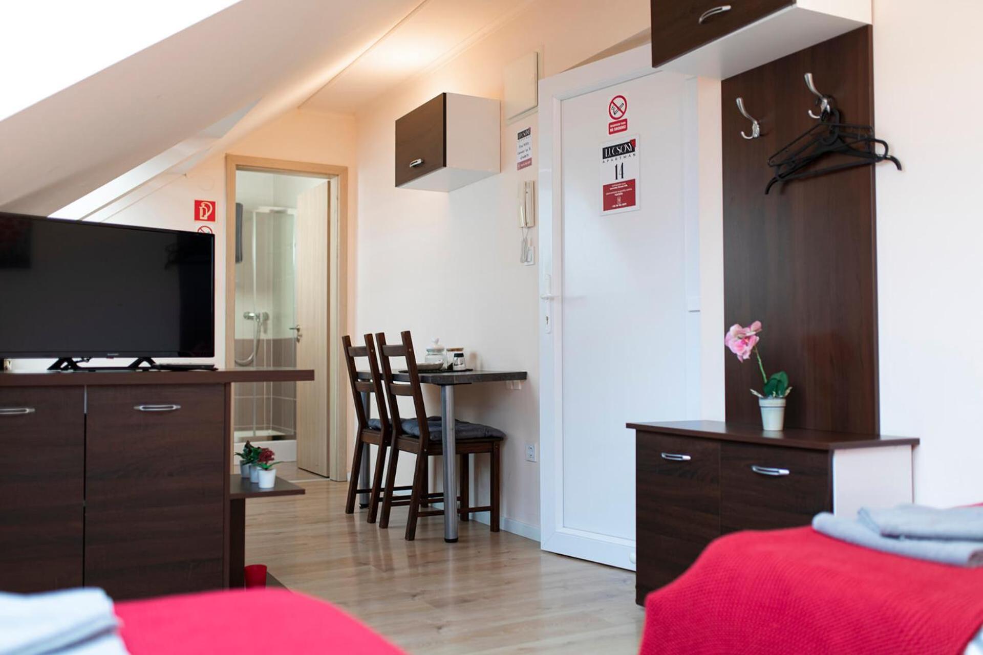 Lucsony Apartman Мошонмадьяровар Экстерьер фото